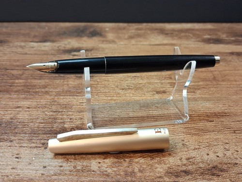 Pilot fountain pen 14k - 14k, 585